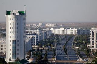 Illustration for article titled Turkmenistan's Astonishing Attempt To Build A City Of The Future